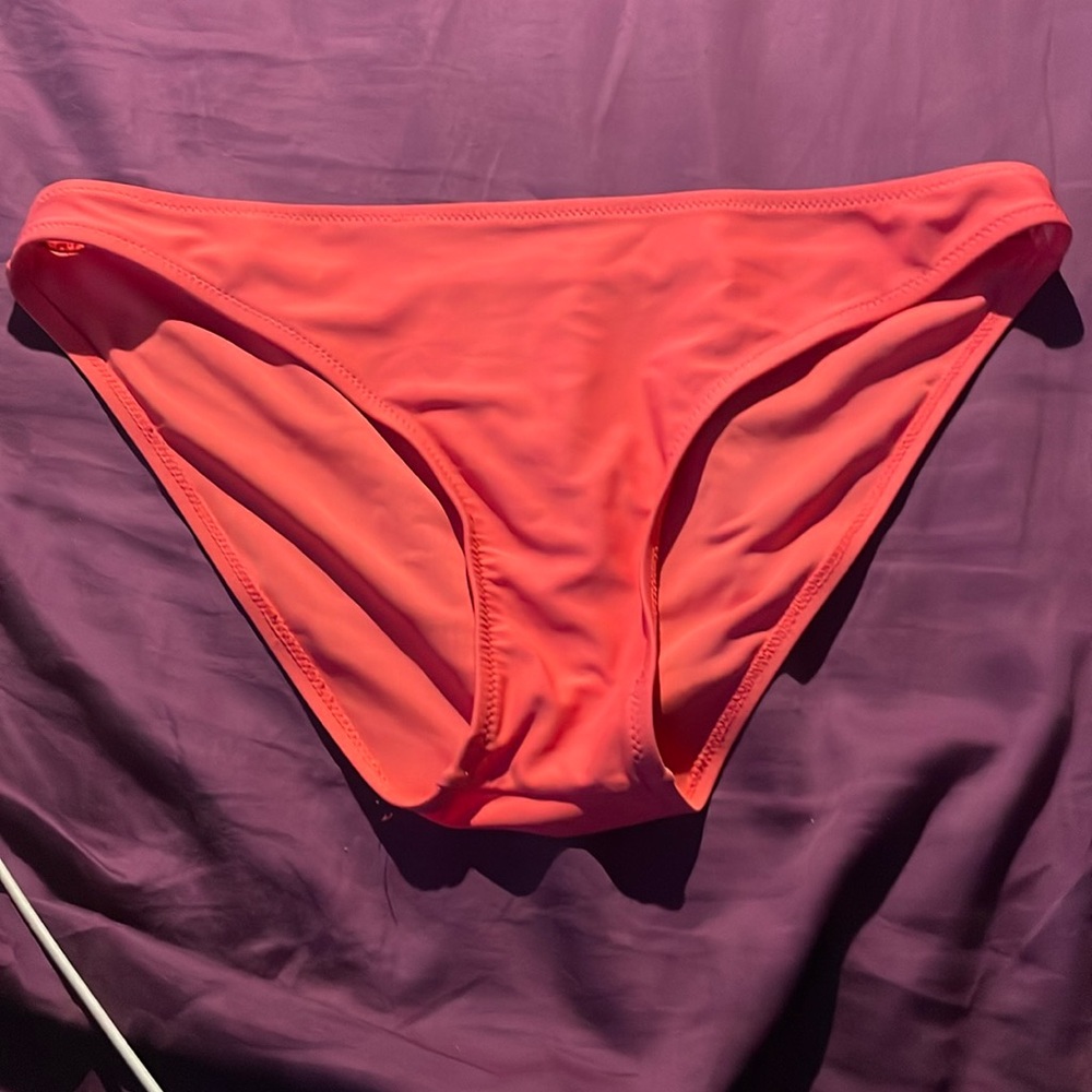 Pink bikini bottoms size large